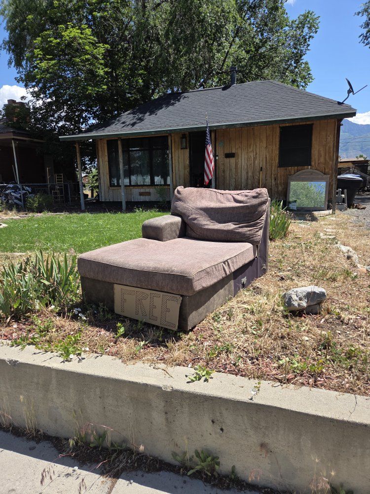 Free couch