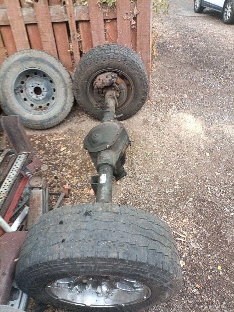 2006 11.5 3.73  4x4 Rear Axle Assembly