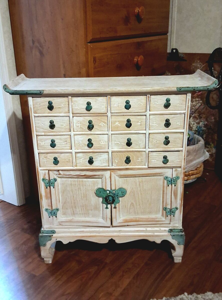 Korean Bandaji Wedding Chest & matching Tea Chest