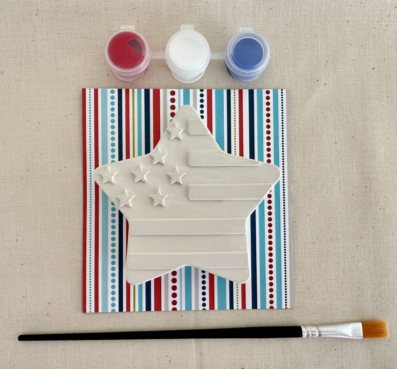 Patriotic DIY Plaster Paint Kits