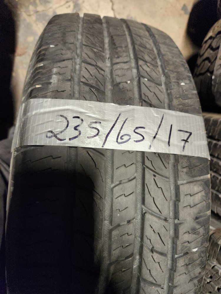 235/65r17 national commander hts