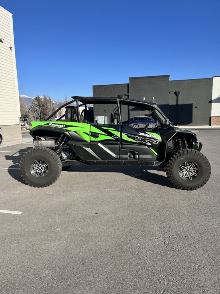2025 Kawasaki Teryx® KRX4™ 1000 Lifted Edition