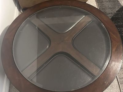 Coffee Table With 4 Small Stools