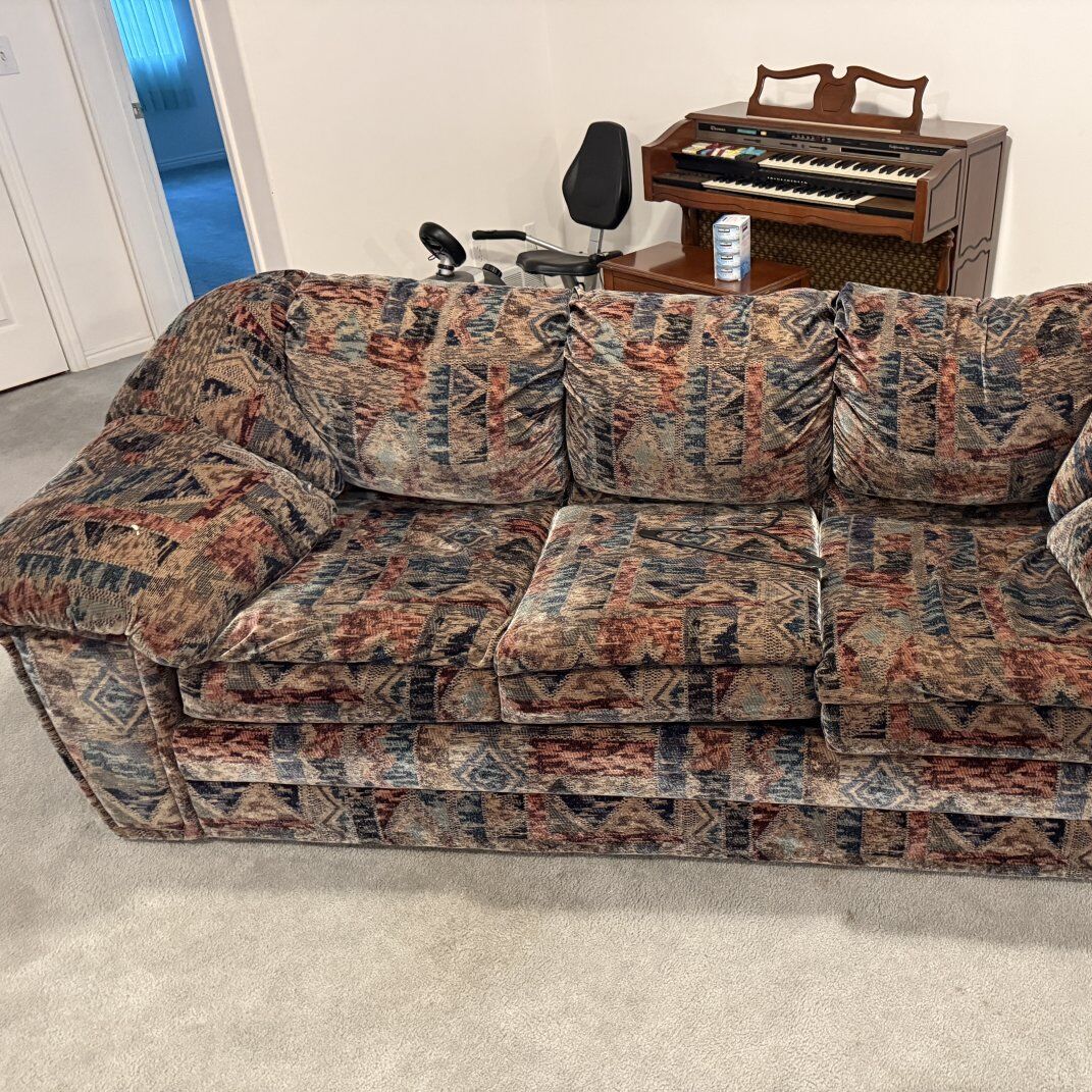 FREE Sofa/Couch