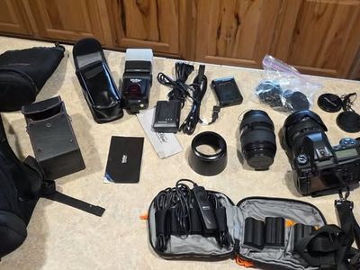 Olympus E-30 DSLR Camera Bundle – 12-60mm SWD Pro Lens, 40-150mm Lens, Flash, 4 Batteries, Bag