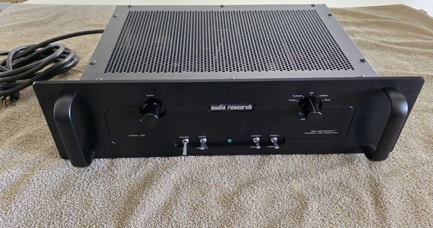 audio research LS2B preamplifier