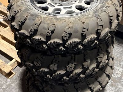 Honda Talon factory wheels and tires