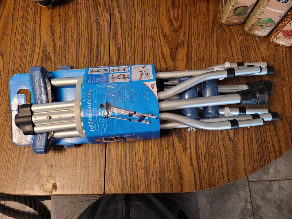 Alluminum Carex Folable Crutches