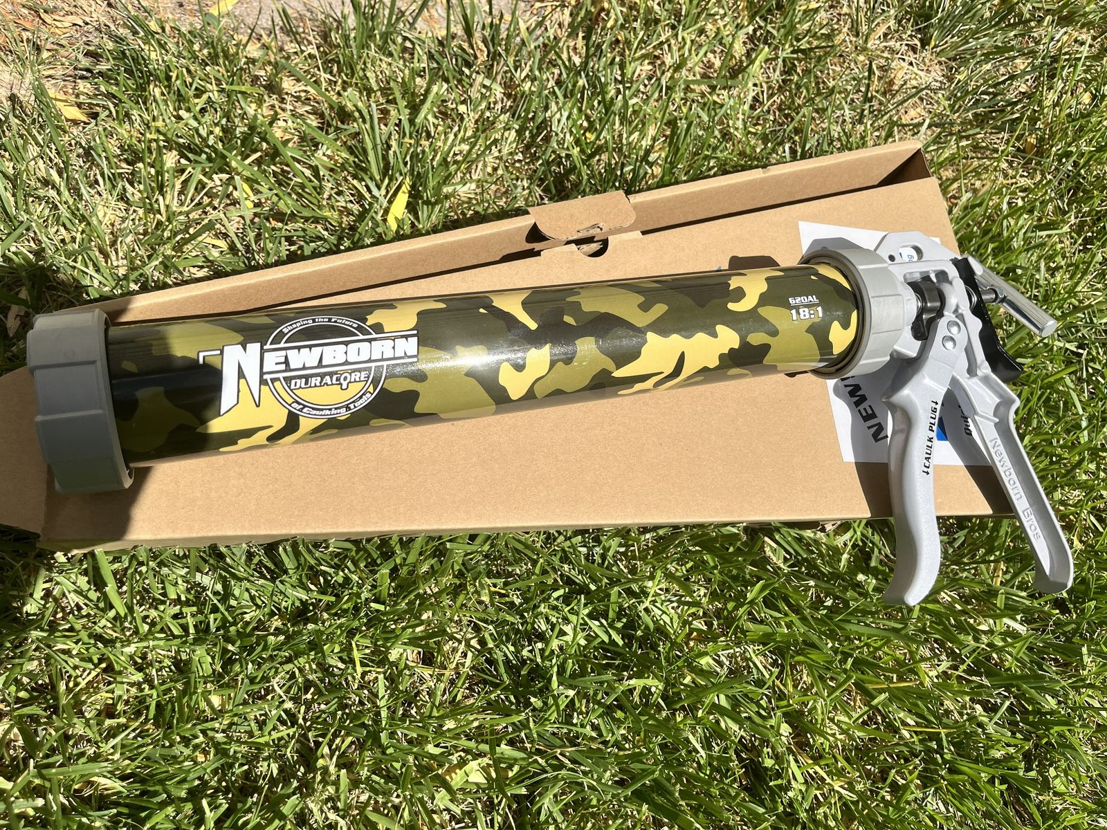 Newborn "Sausage-tube" Caulk Gun