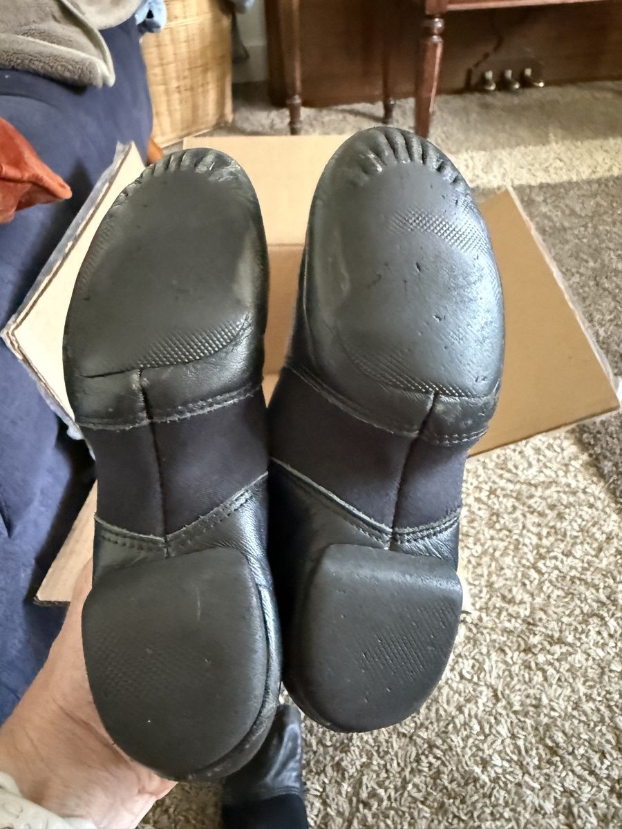 Black Slip-On Dance Shoes, est size 1.5, Used