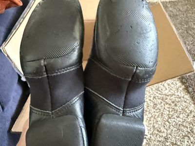 Black Slip-On Dance Shoes, est size 1.5, Used