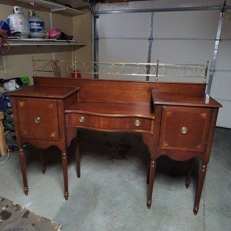 Vintage Sheraton Style Sideboard