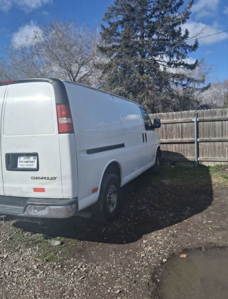 2004 CHEVROLET EXPRESS
