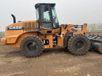 Case 621 E Loader