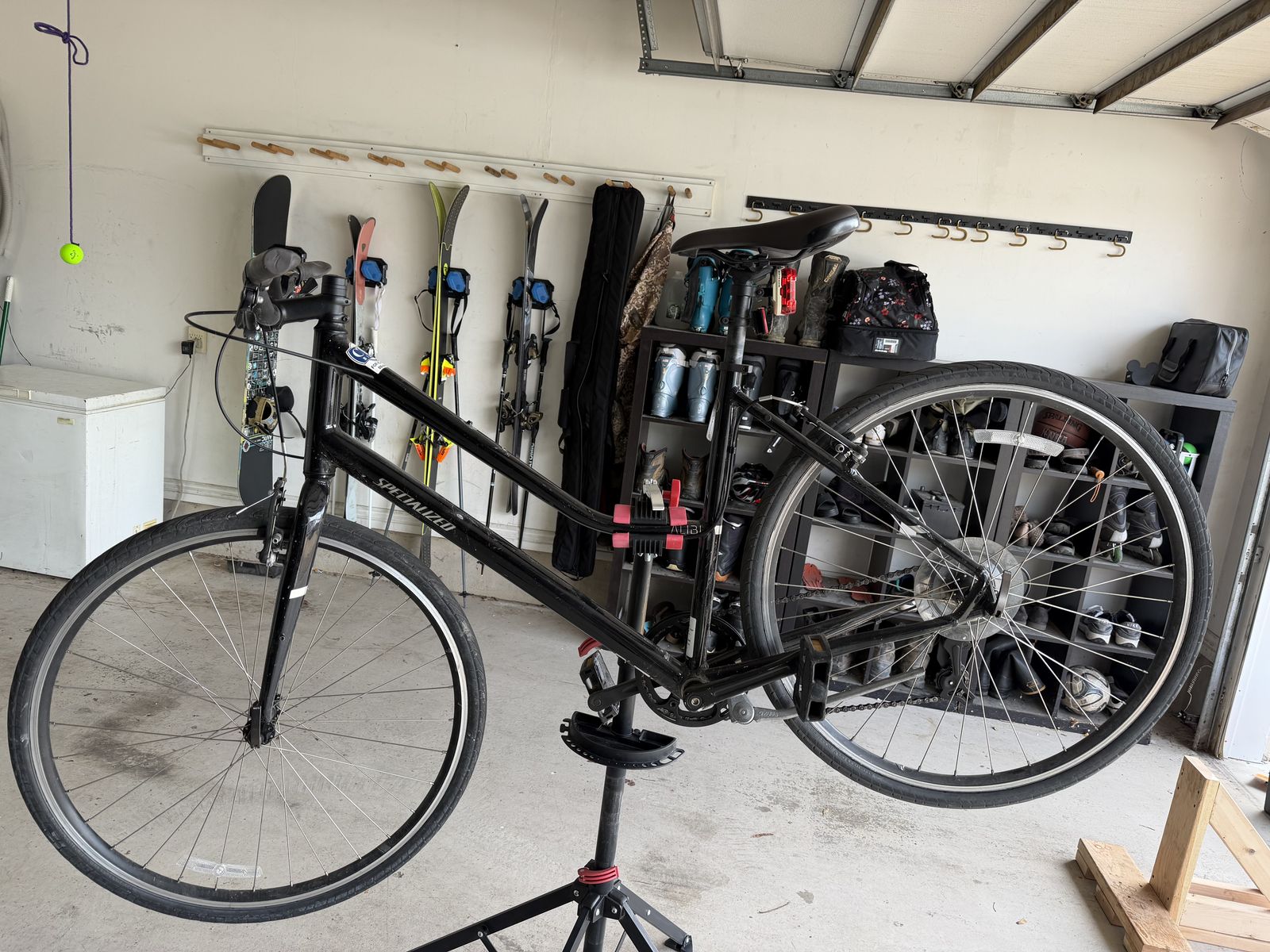 Specialized Alibi Commuter, Size L. $120