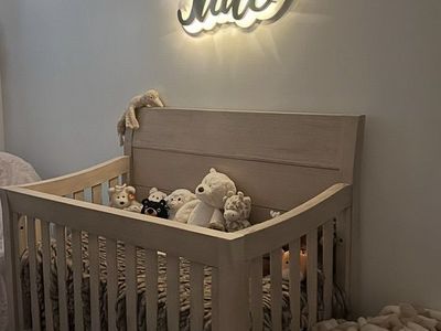 Baby crib/bed