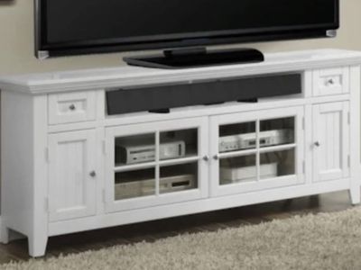 62” TV/Entertainment Center