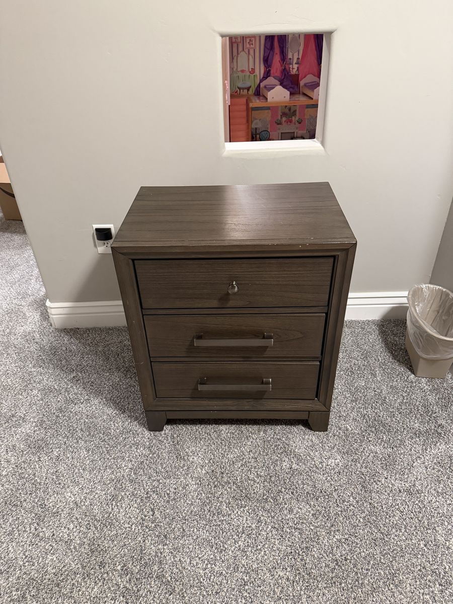 Night Stand Dresser