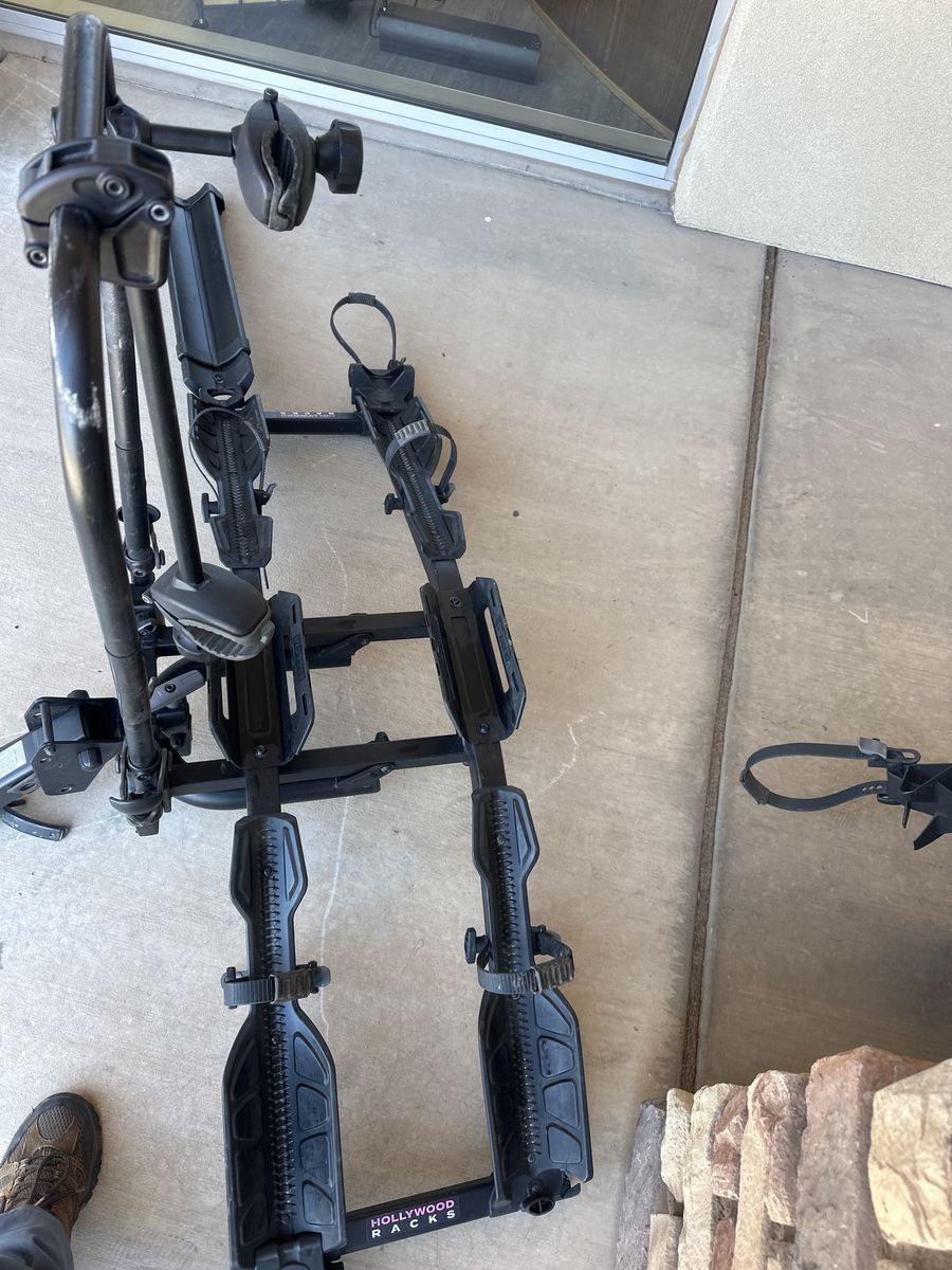 Used Hollywood Rack Destination E