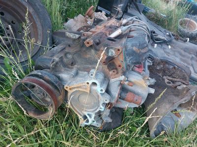 Jeep 4.0L Engine Block with Transfer Case - Used