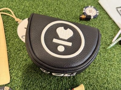 LAB Golf 0Z.1i Magnetic Leather Headcover Black