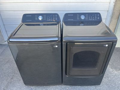 Beautiful Samsung XL capacity electric set,free delivery