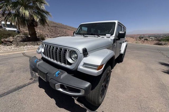 2024 Jeep Wrangler Sahara 4xe