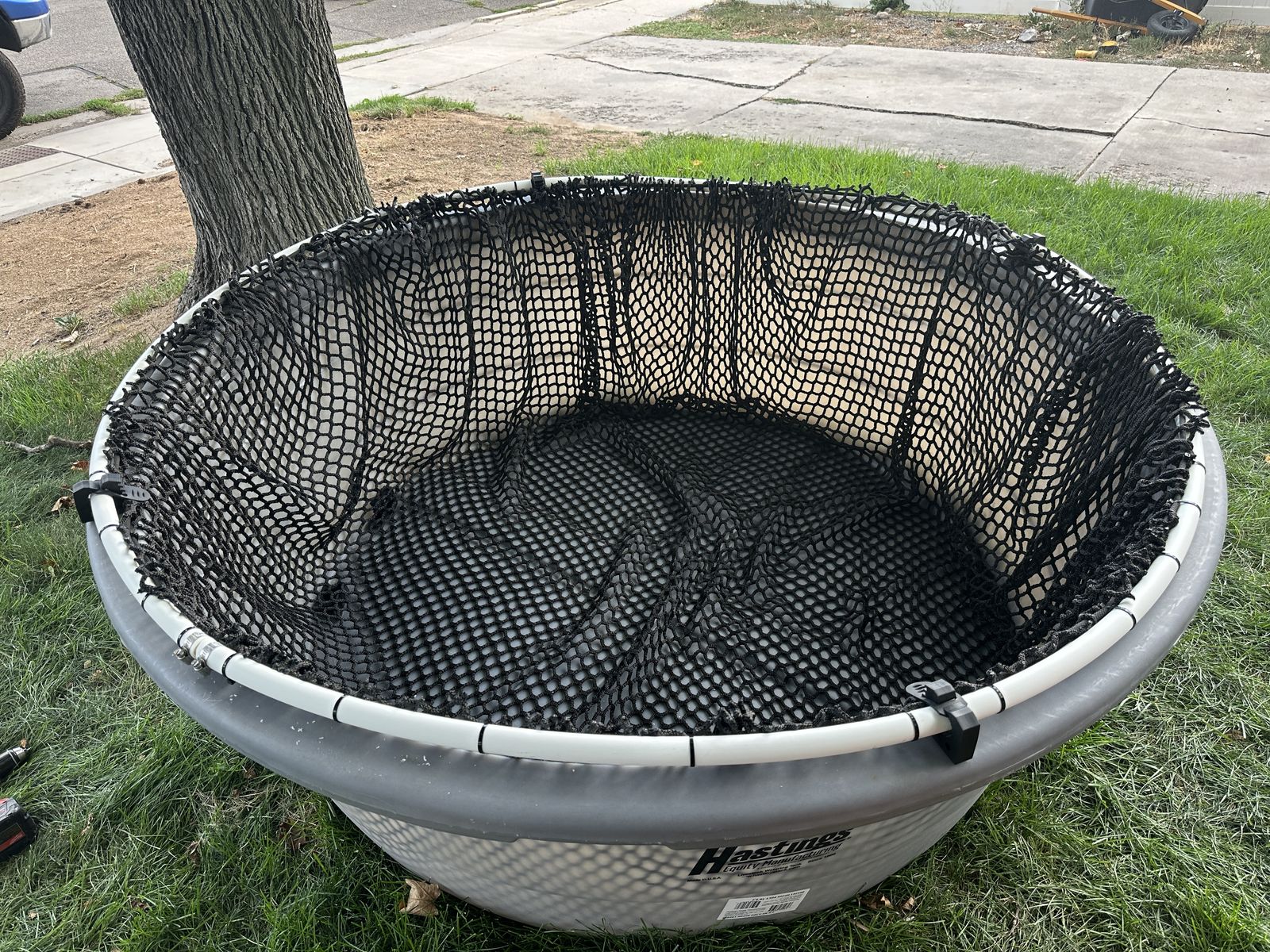Oversized Slow Horse Feeder