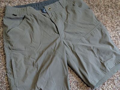 Kuhl mens hiking shorts size 34