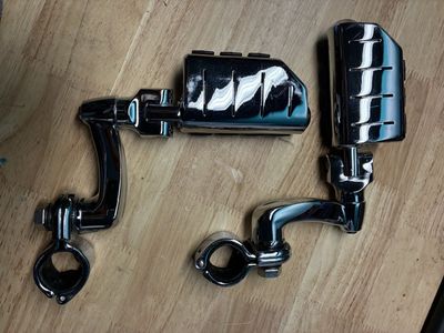 Motorcycle highway pegs