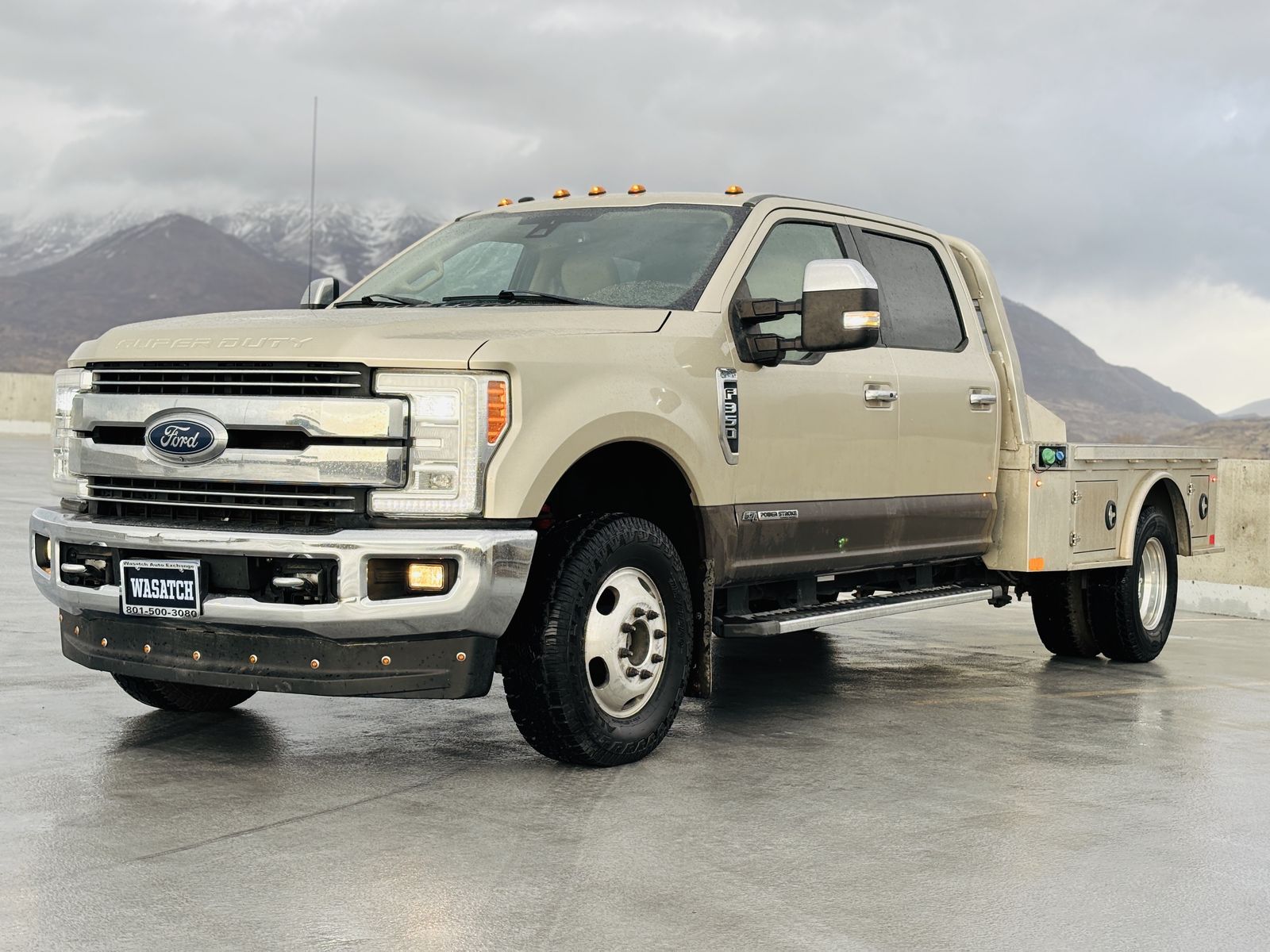 2017 Ford F-350 Super Duty Lariat