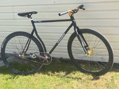 Finiss Road Bike