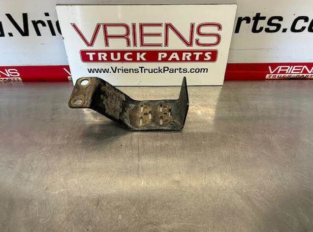 K11-1291 BRACKET - NYLON FUEL TEE