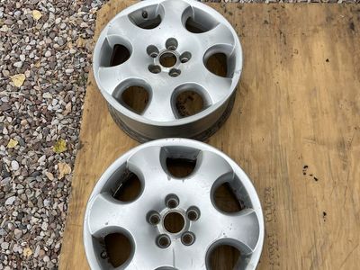 Rims R16 lug pattern 5x100