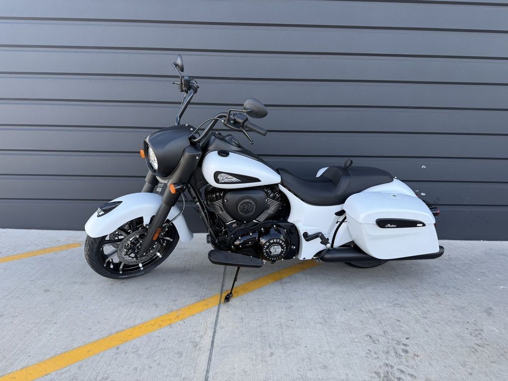2026 Indian Motorcycle® Springfield ® Dark Horse® Ghost White Metallic Smoke