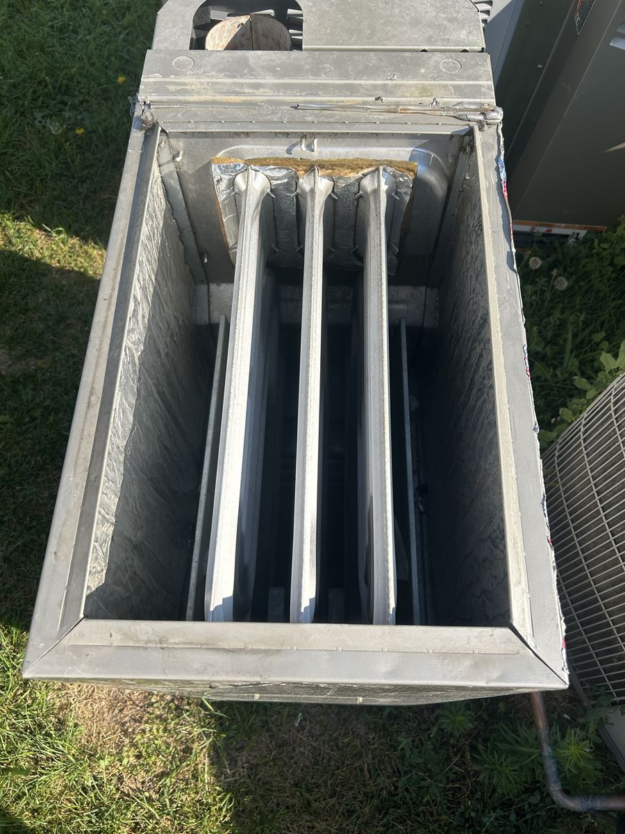 Bryant Gas Furnace Unit HVAC Heating Equipment
