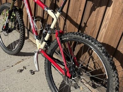 Kona King Kikapu Mountain Bike