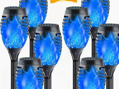 New in box solar lights 8 pack located in Roy venmo or cash fcfs