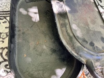 Rare Vintage Fish Fry Cast Iron with Lid