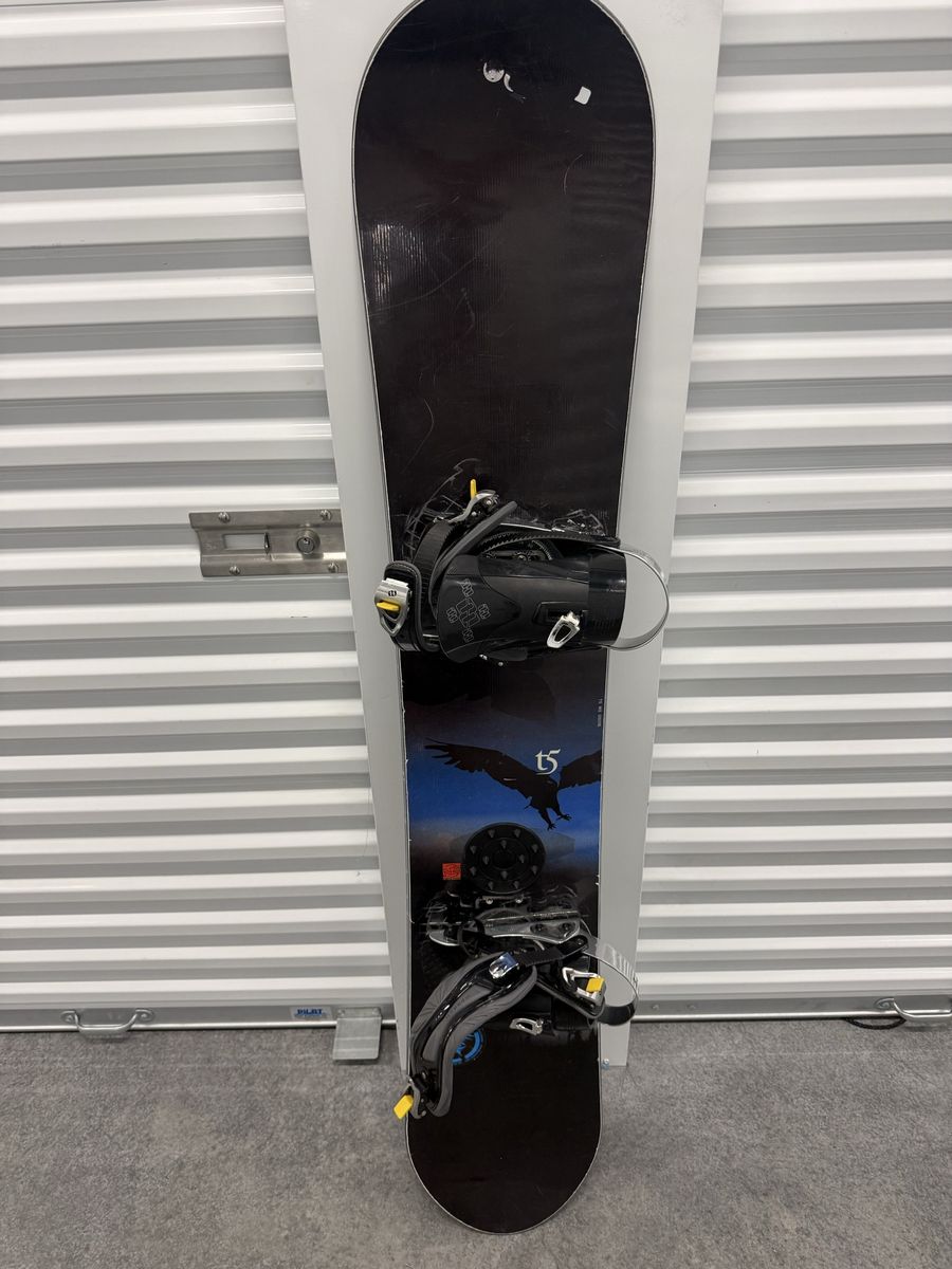 NS T5 Snowboard 165cm w Morrow Bindings