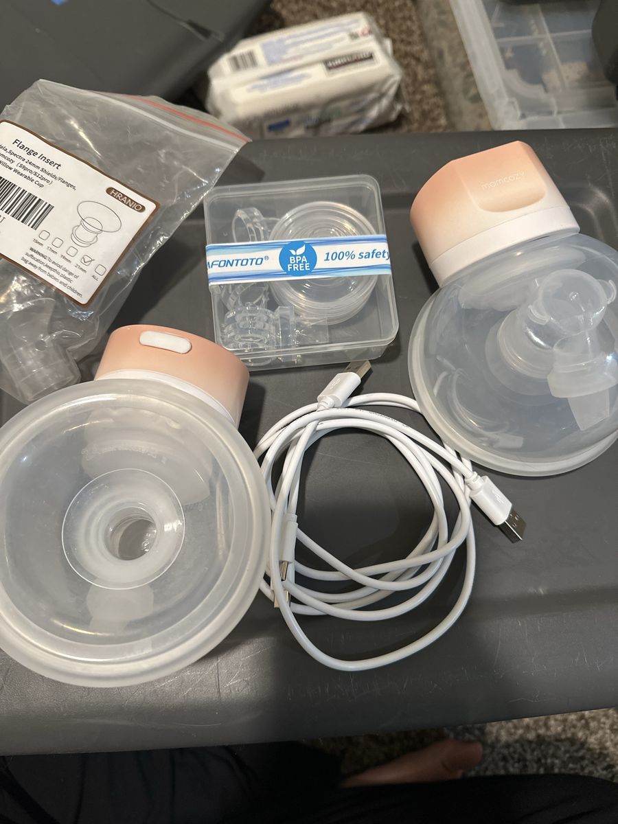 Momcozy Double Wearable Breast Pump Set with Flange Inserts and Charging Cables