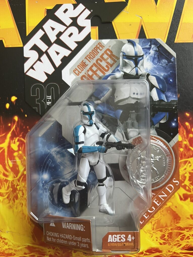Star Wars Clone Trooper Officer (BLUE) with Coin