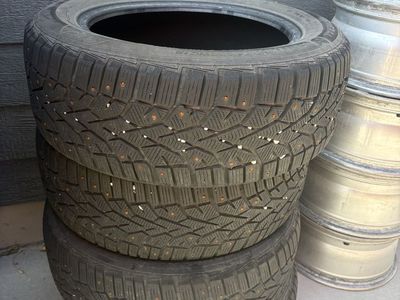 General Altimax Arctic 12 Studded Winter Tires 205/60R16 Set of 4