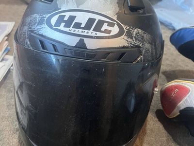 HJC Full Face Motorcycle Street Helmet - Black & Silver Graphic $150 new