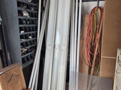 8' Fluorescent Lights