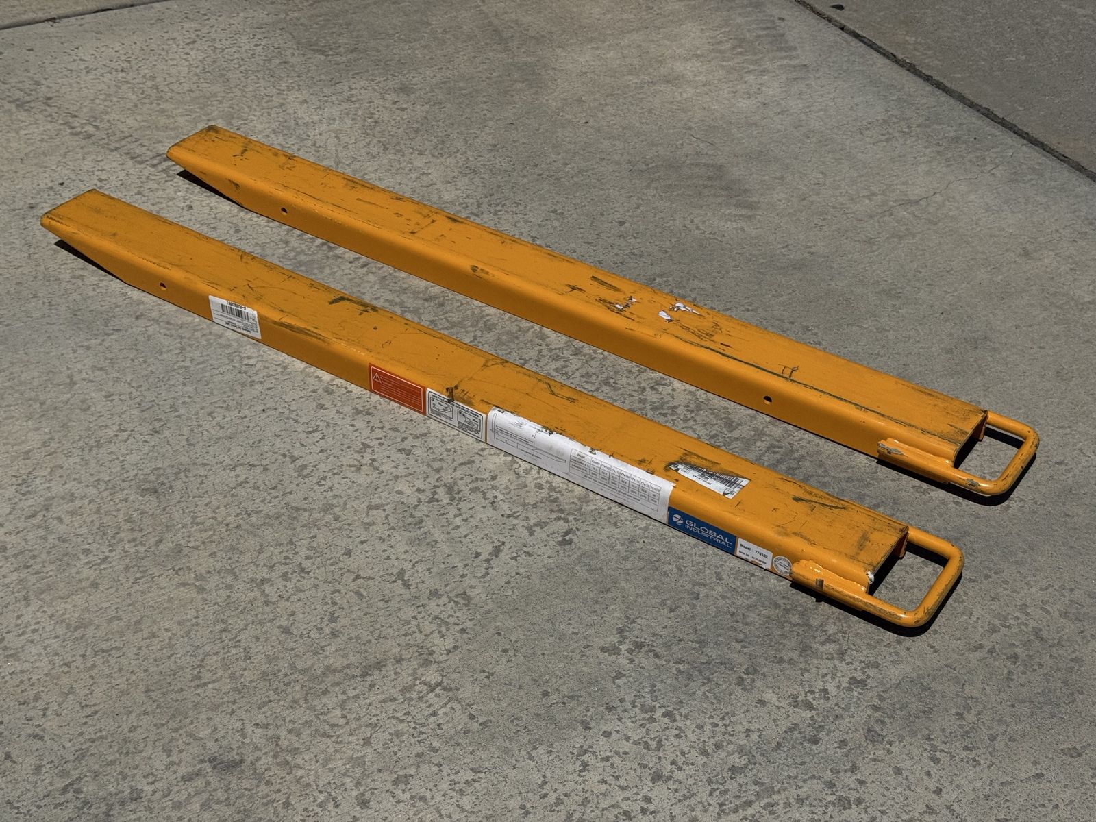 Global Industrial Heavy Duty Forklift Fork Tine Extensions 60"L - Pair