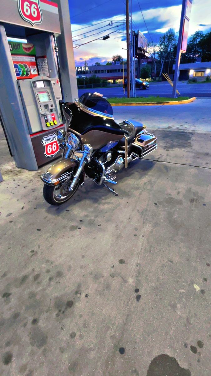 Main image 3