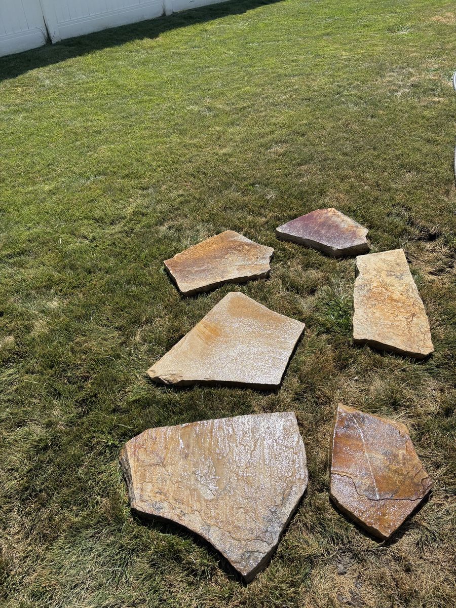Main image 3