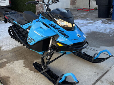 2020 Ski Doo Summit SP 850 E-TEC with SHOT 154" Powder Light 3.0" Track