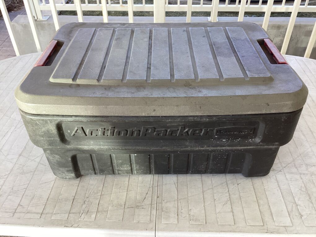Rubbermaid Action Packer Storage Container